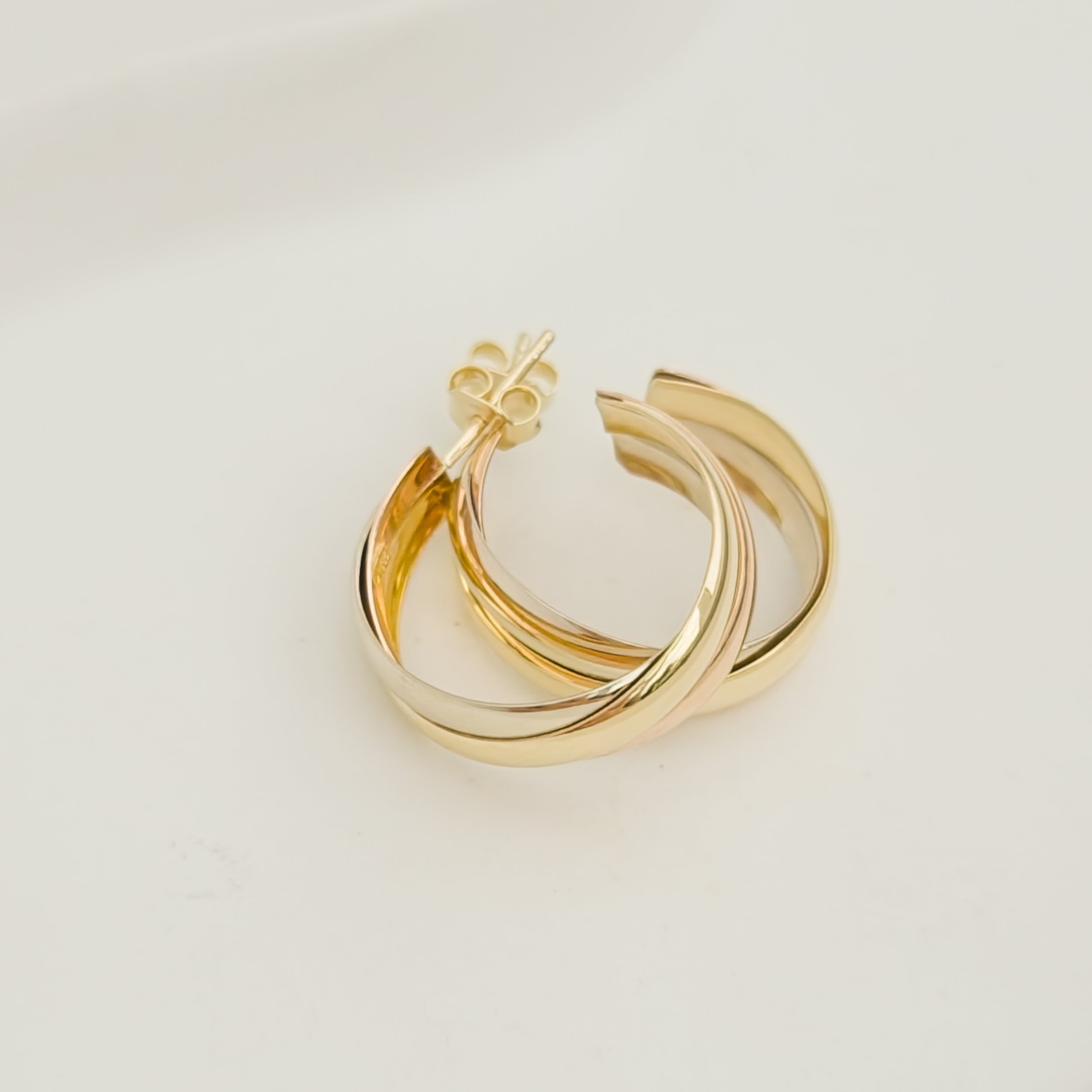 Tricolor-Creolen aus 14 Karat Gold