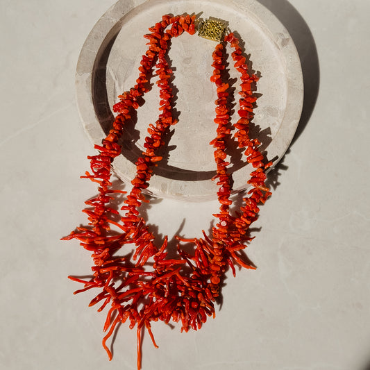 Coral chain with silver lock