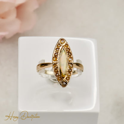 Viktorianischer Opal-Marquise-Ring aus 8K Gold