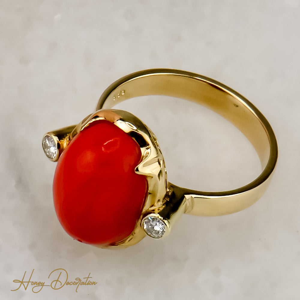 Faszinierender Korallen Ring mit Brillanten