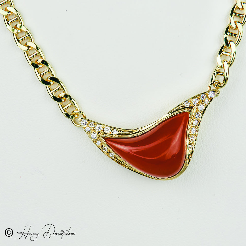 Beeindruckendes Gold-Korallencollier
