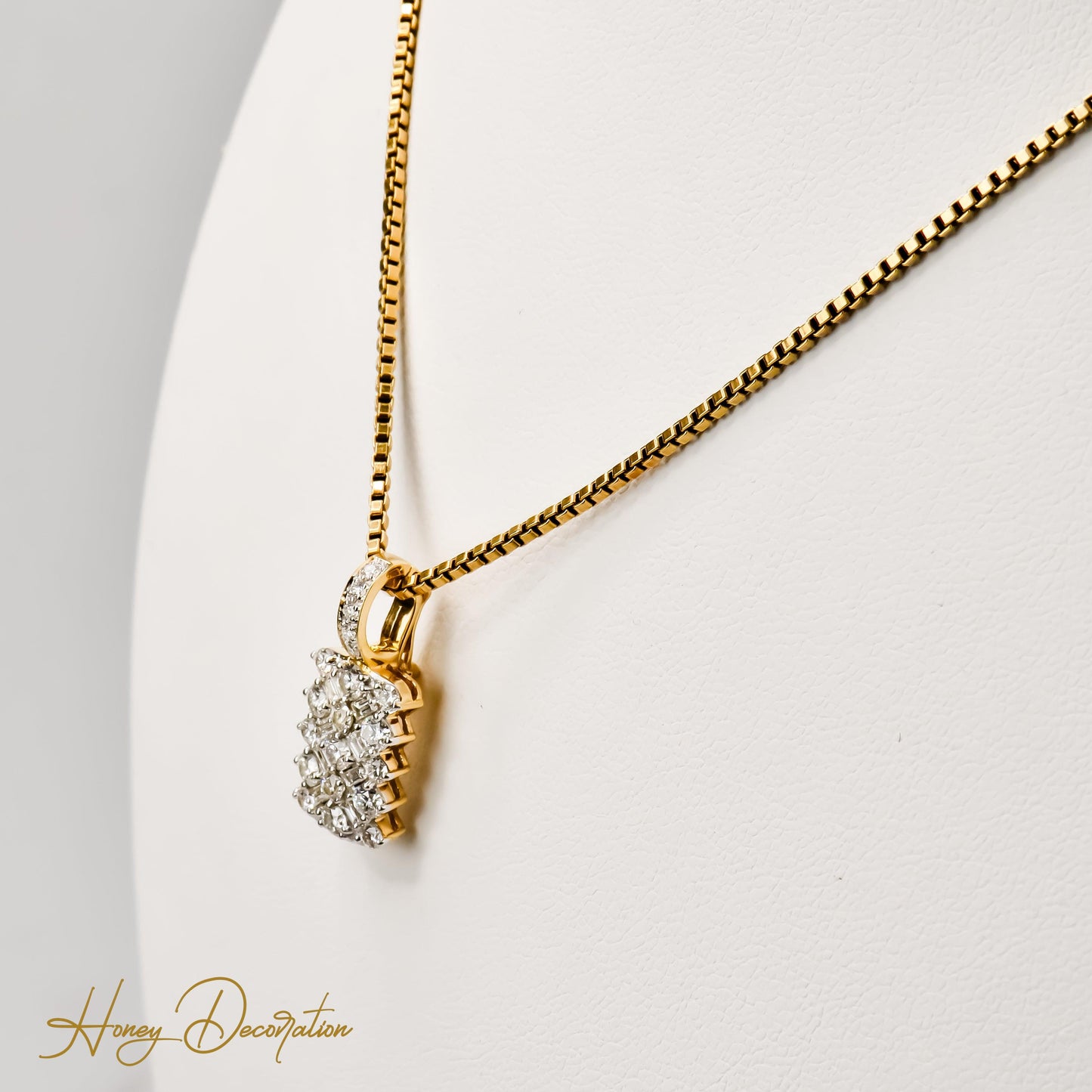 Vintage Diamanten Anhänger aus 750er Gold - Honey Decoration