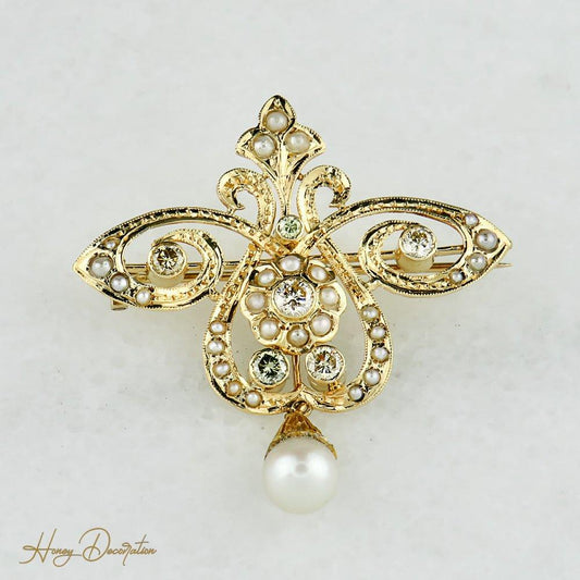 Antike Gold-Brosche mit Diamanten und Halbperlen - Honey Decoration