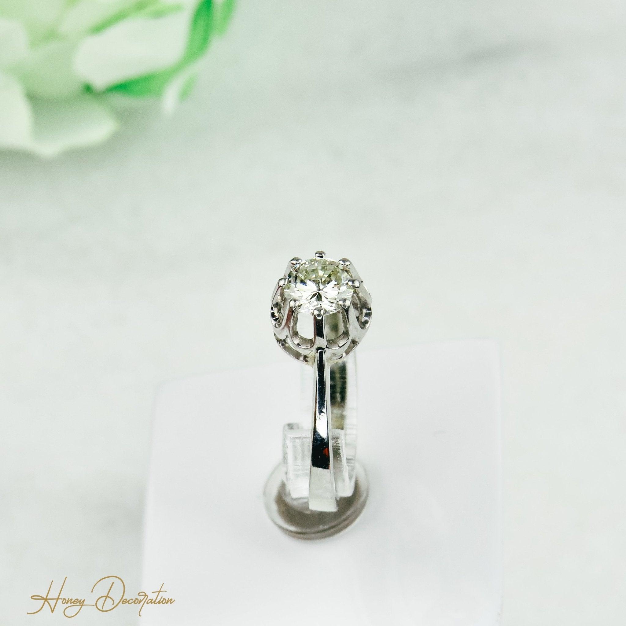 Edler Brillantring aus 14 Karat Weißgold - Honey Decoration