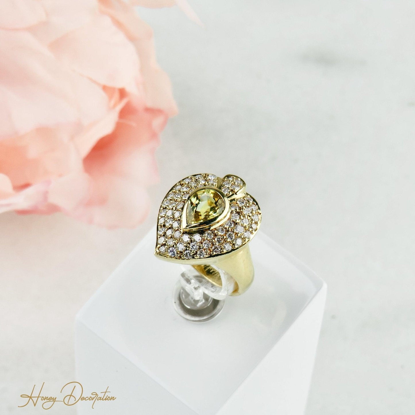 Edler Gold-Brillant-Ring mit gelbem Saphir - Honey Decoration