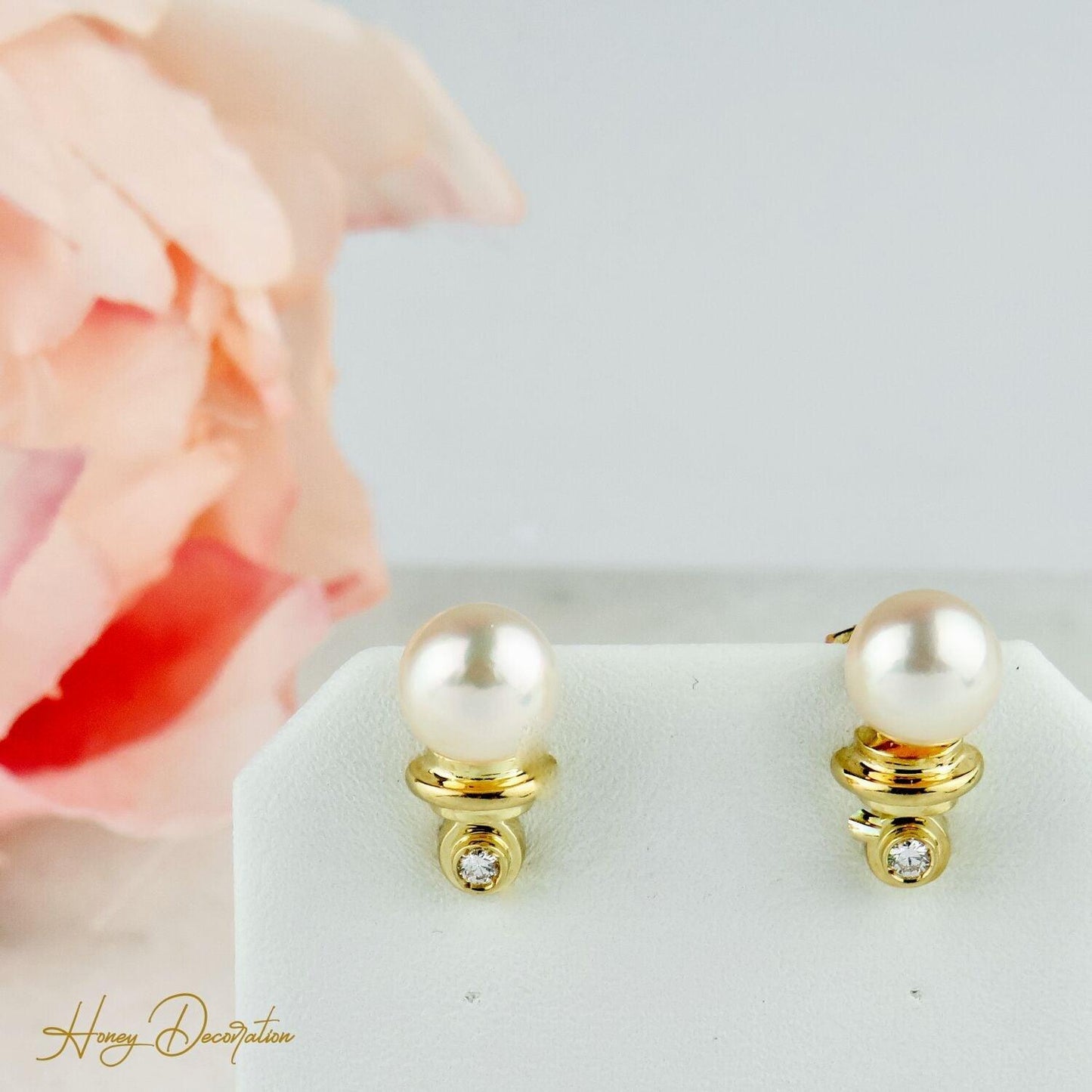 Elegante Gold-Ohrringe mit Perlen und Diamant - Honey Decoration
