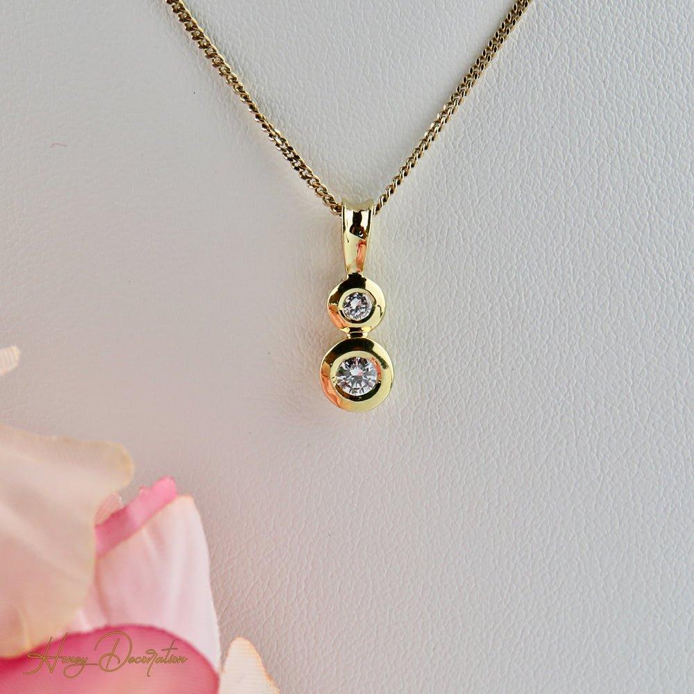 Eleganter Diamant-Anhänger aus 18 Karat Gold - Honey Decoration