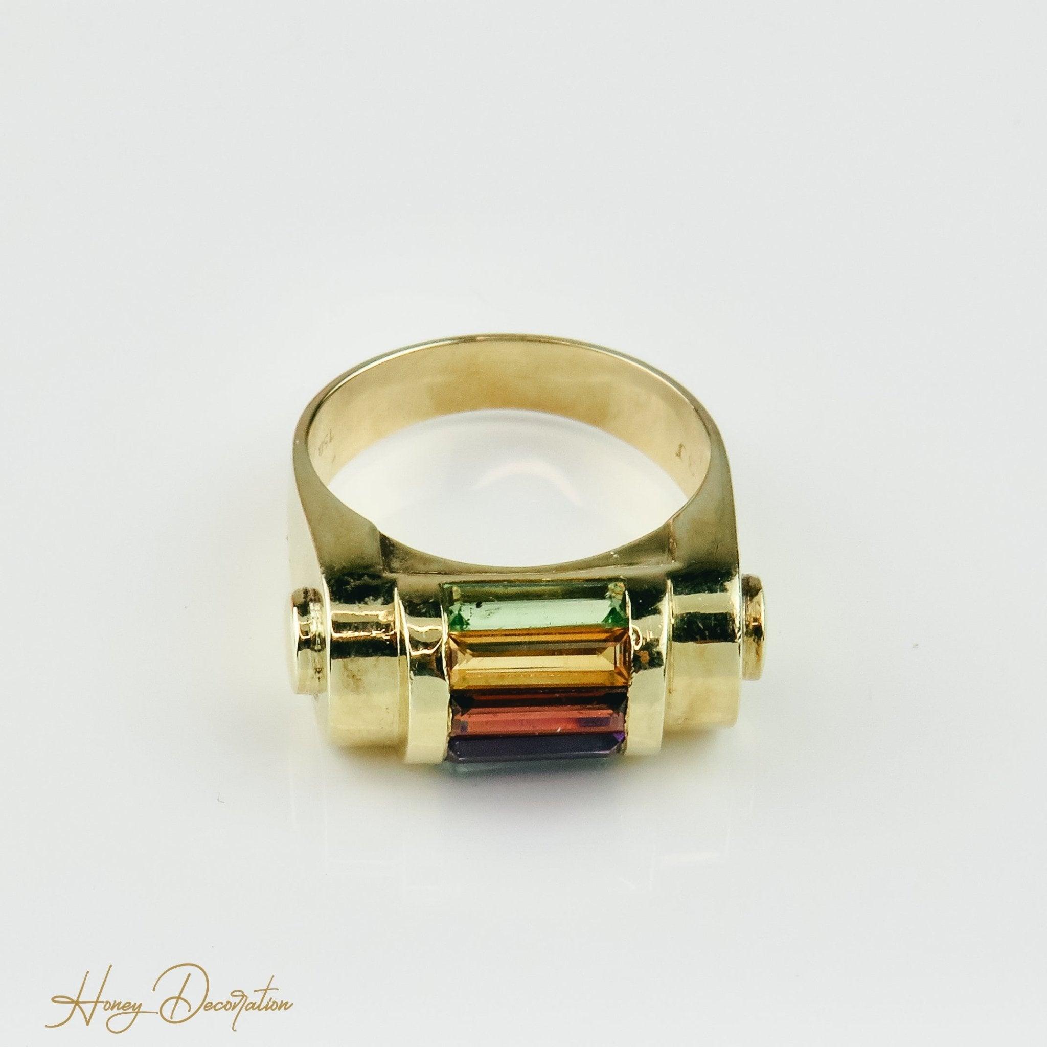 Extravaganter Goldring mit Edelsteinen im Regenbogenlook - Honey Decoration