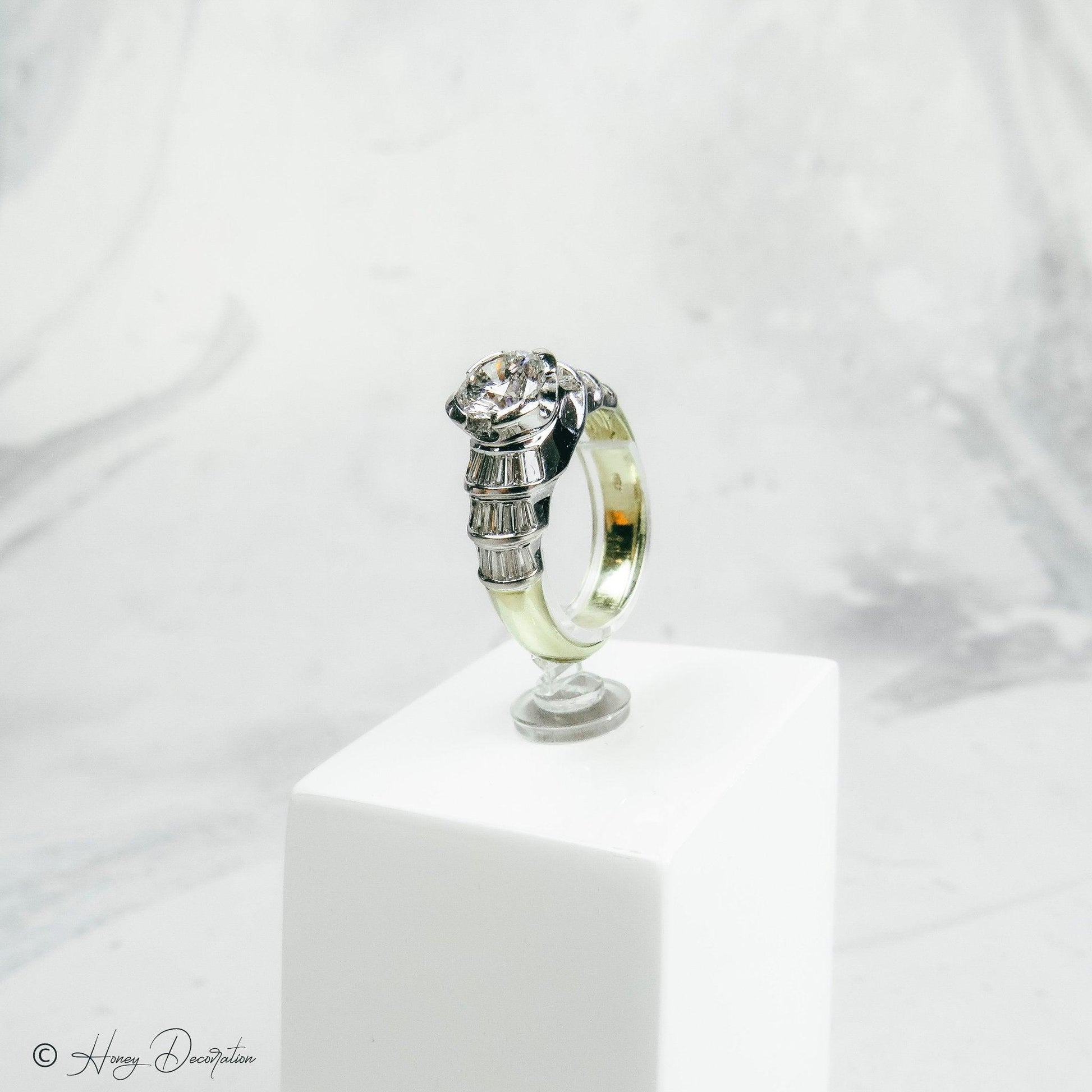 Prächtiger 18 Karat Bicolor-Ring mit Diamanten - Honey Decoration