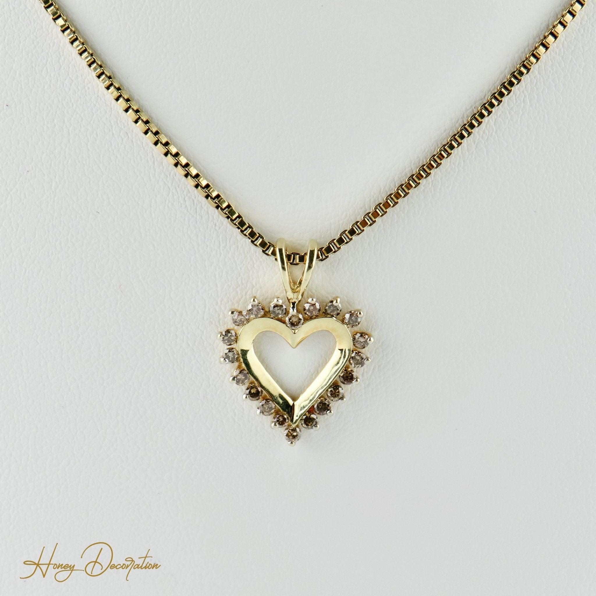 Romantischer Herzanhänger aus 14 Karat Gold mit Diamanten - Honey Decoration