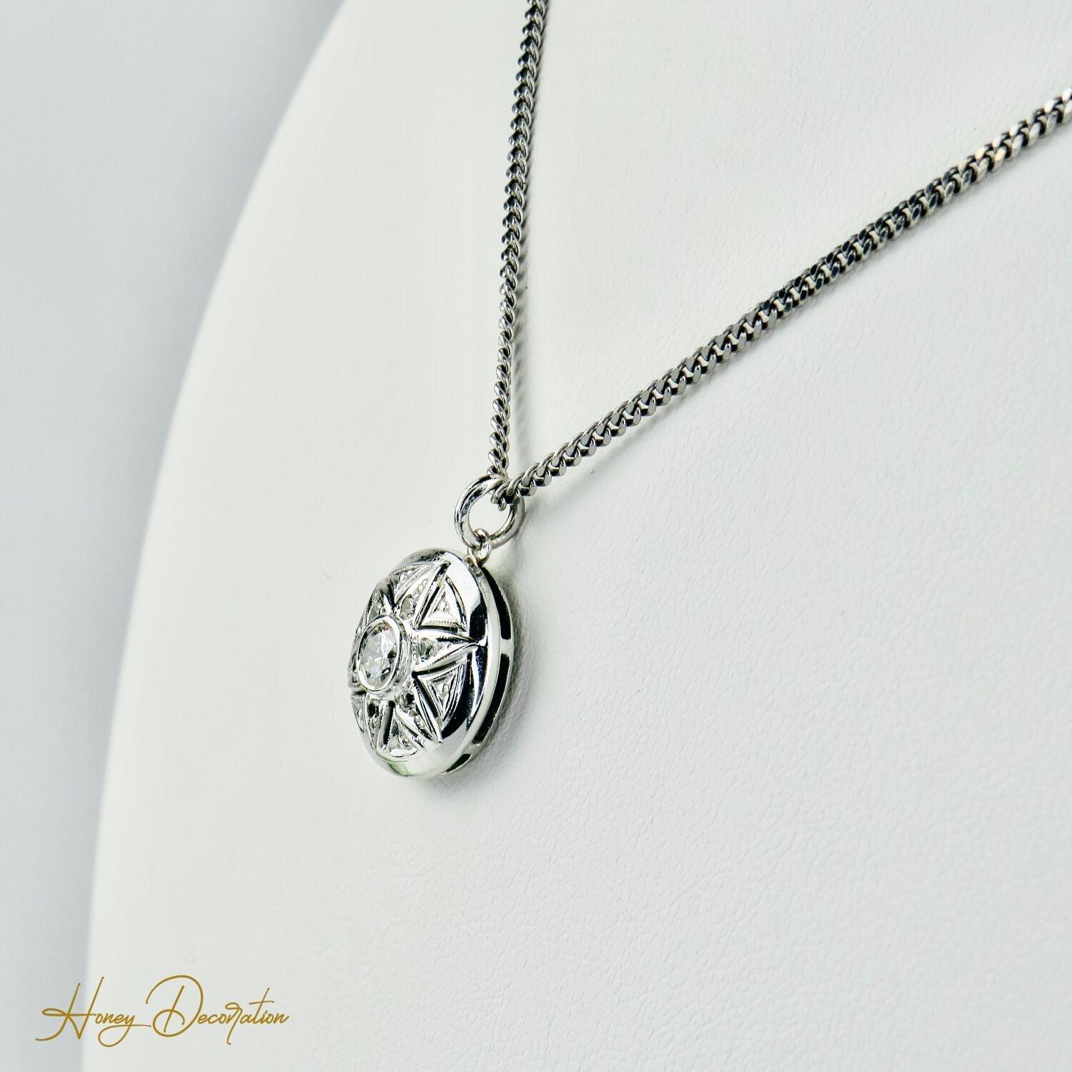 Schöner Vintage-Anhänger aus 14K Weißgold mit Diamanten - Honey Decoration