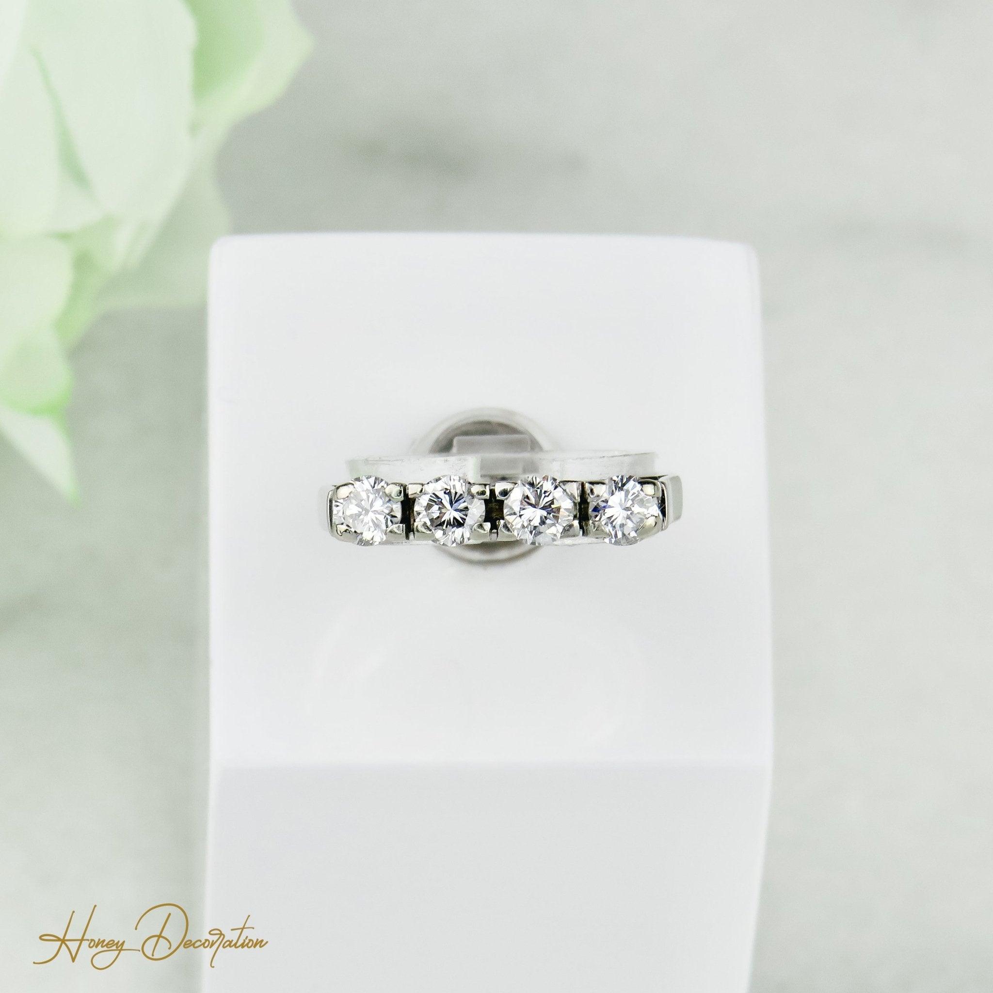 Traumhafter Halb-Memory Ring aus 14 Karat Weißgold mit 4 Diamanten - Honey Decoration