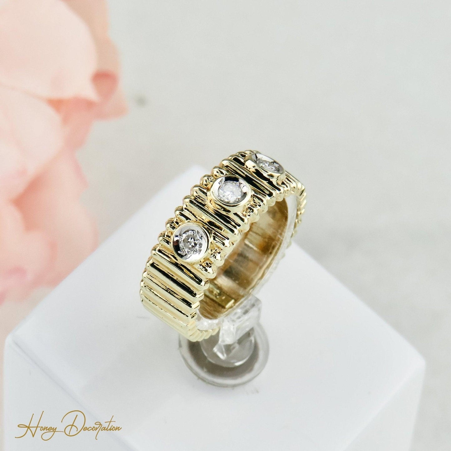 Triologie-Ring aus 14K Gold mit Brillanten - Honey Decoration
