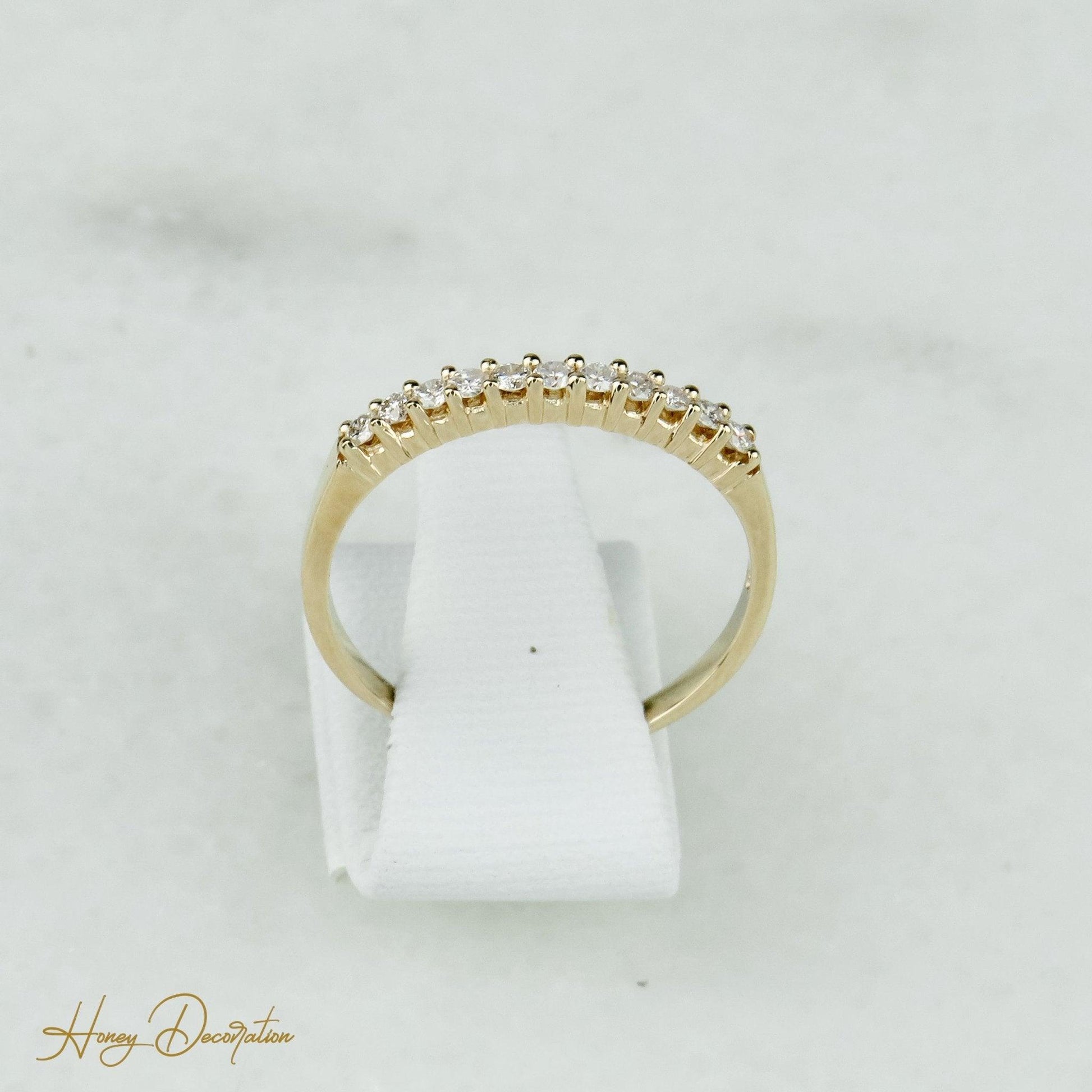 Wunderschöner zierlicher 14 Karat Gold Halb-Memory Ring - Honey Decoration