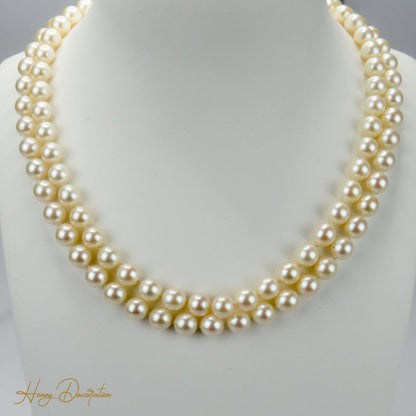 Zweireihige Perlenkette mit Goldschließe, Diamanten & Saphir - Honey Decoration